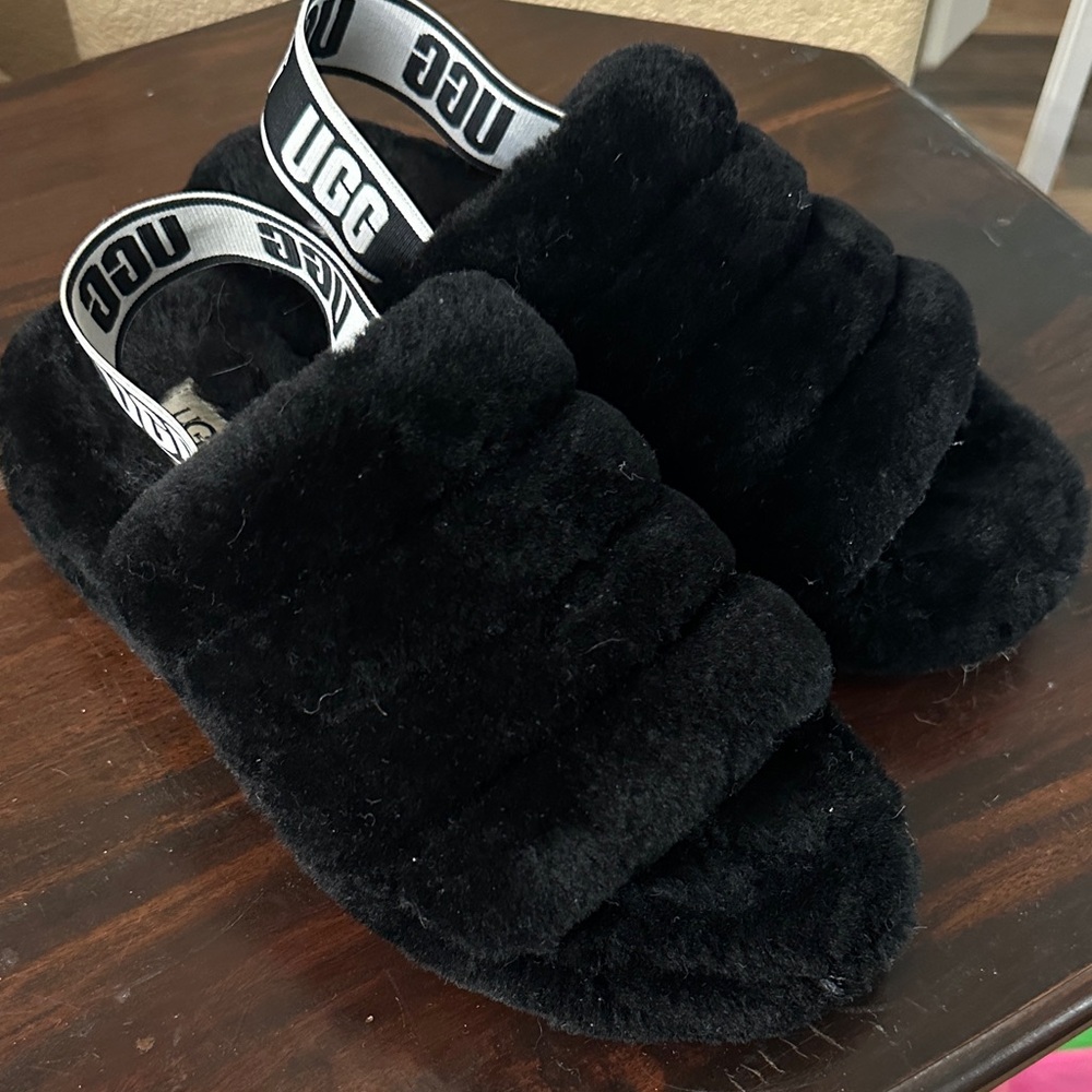 UGG Black Fluff Yea Sandals